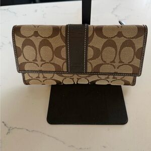 Coach Signature Brown and Cream Wallet